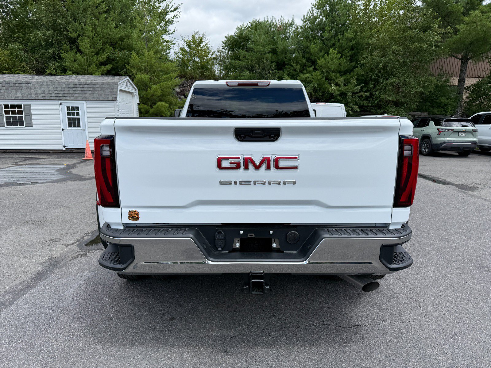 New 2026 GMC Sierra 3500 Pro AWD/4WD image 4