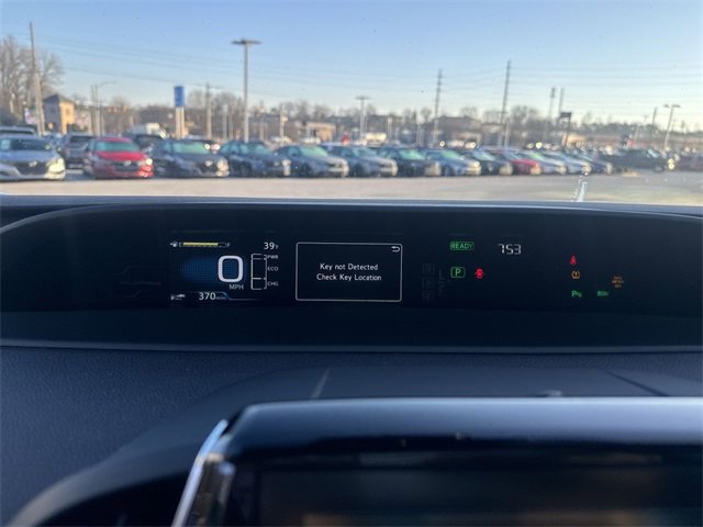 Used 2019 Toyota Prius Prime Advanced image 16