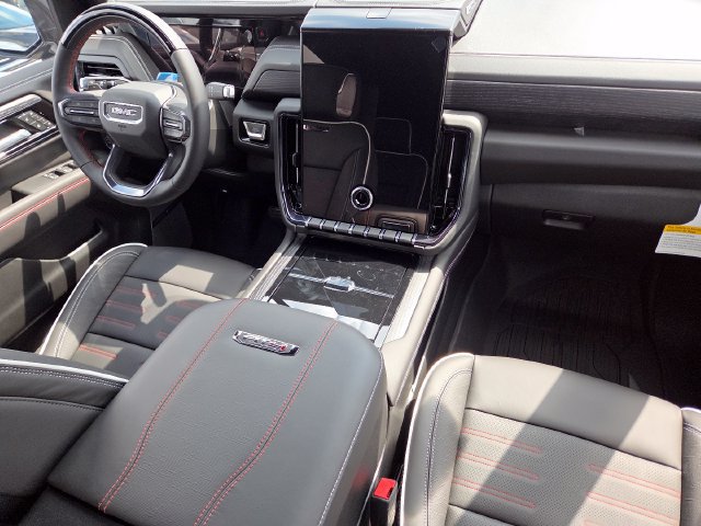 New 2026 GMC Yukon AT4 Ultimate AWD/4WD image 28
