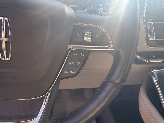 Used 2021 Lincoln Navigator L Reserve w/ Luxury Package AWD/4WD image 19