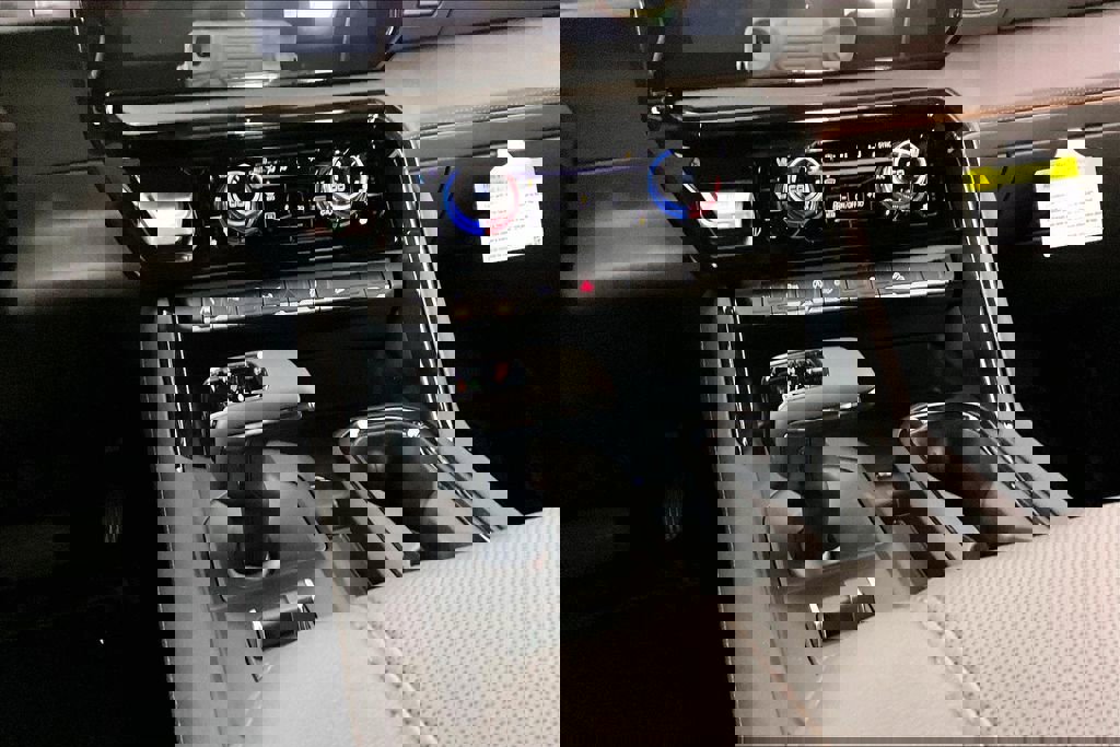 New 2026 GMC Sierra 1500 AT4 image 7