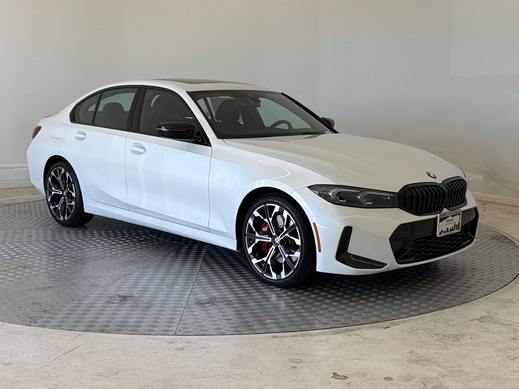 New 2026 BMW 330i xDrive Sedan w/ M Sport Package AWD/4WD image 7