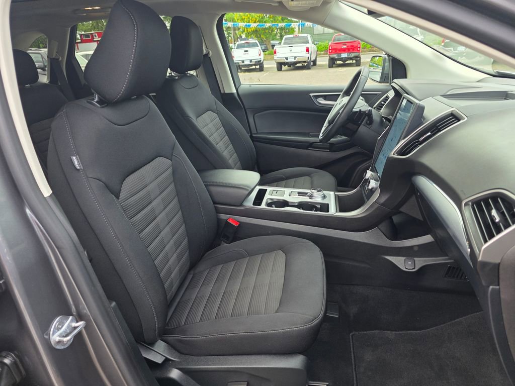 Used 2022 Ford Edge SEL w/ Convenience Package AWD/4WD image 24