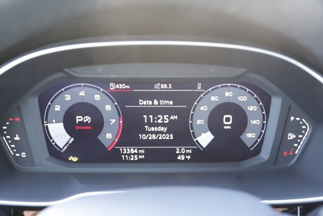 Used 2025 Audi Q3 2.0T Premium image 28