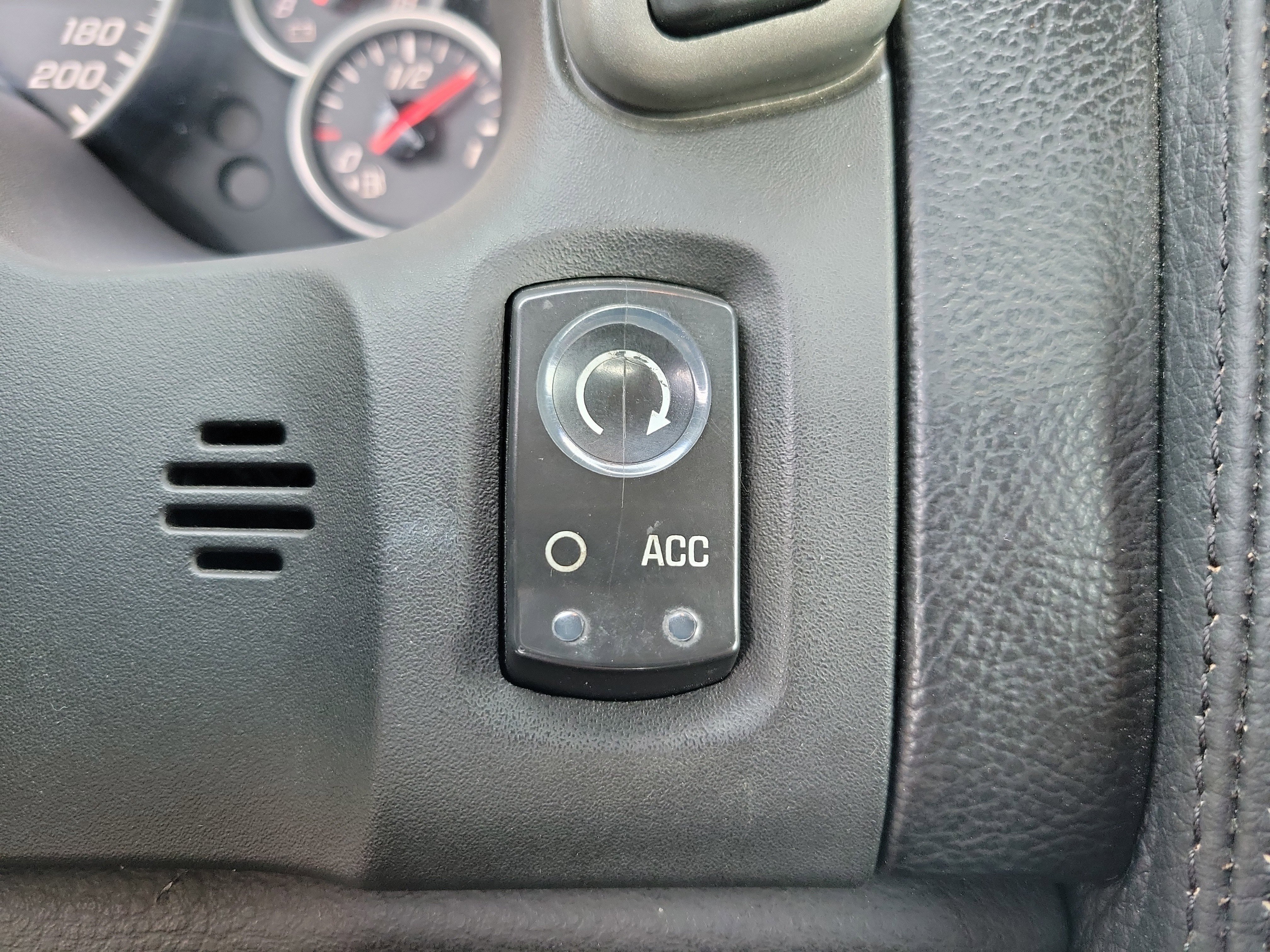 Used 2005 Chevrolet Corvette Convertible w/ Preferred Equipment Group image 10