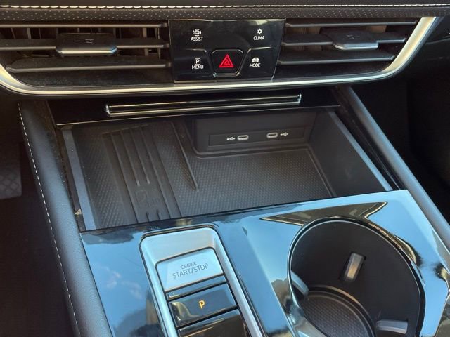 Used 2025 Volkswagen Atlas SE image 20