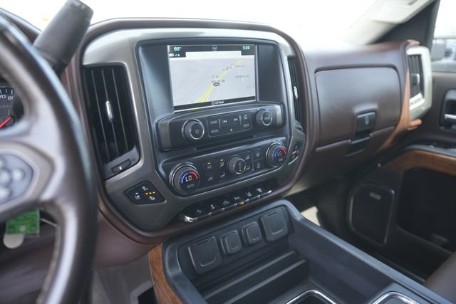 Used 2019 Chevrolet Silverado 3500 High Country w/ Duramax Plus Package image 26