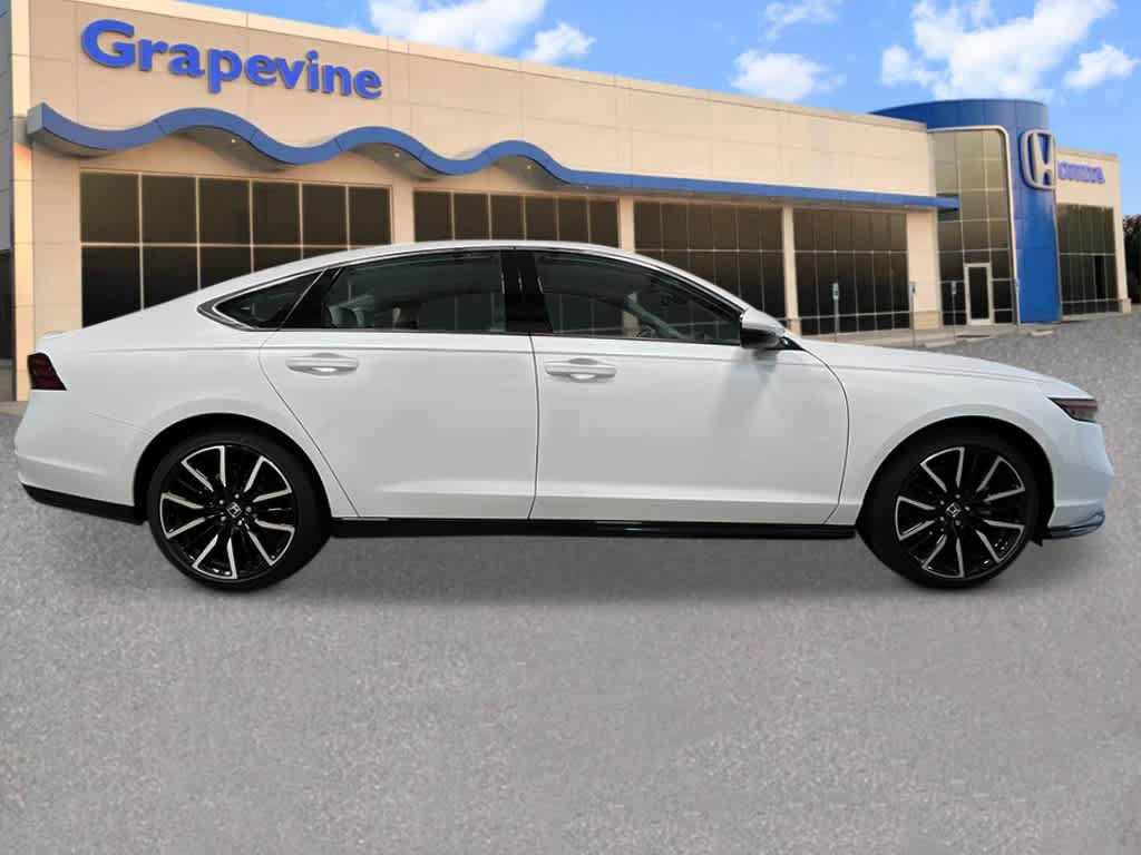 New 2026 Honda Accord Touring image 8