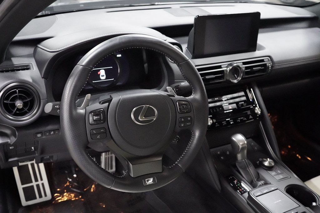 Used 2024 Lexus IS 350 F Sport w/ Memory Package RWD image 10