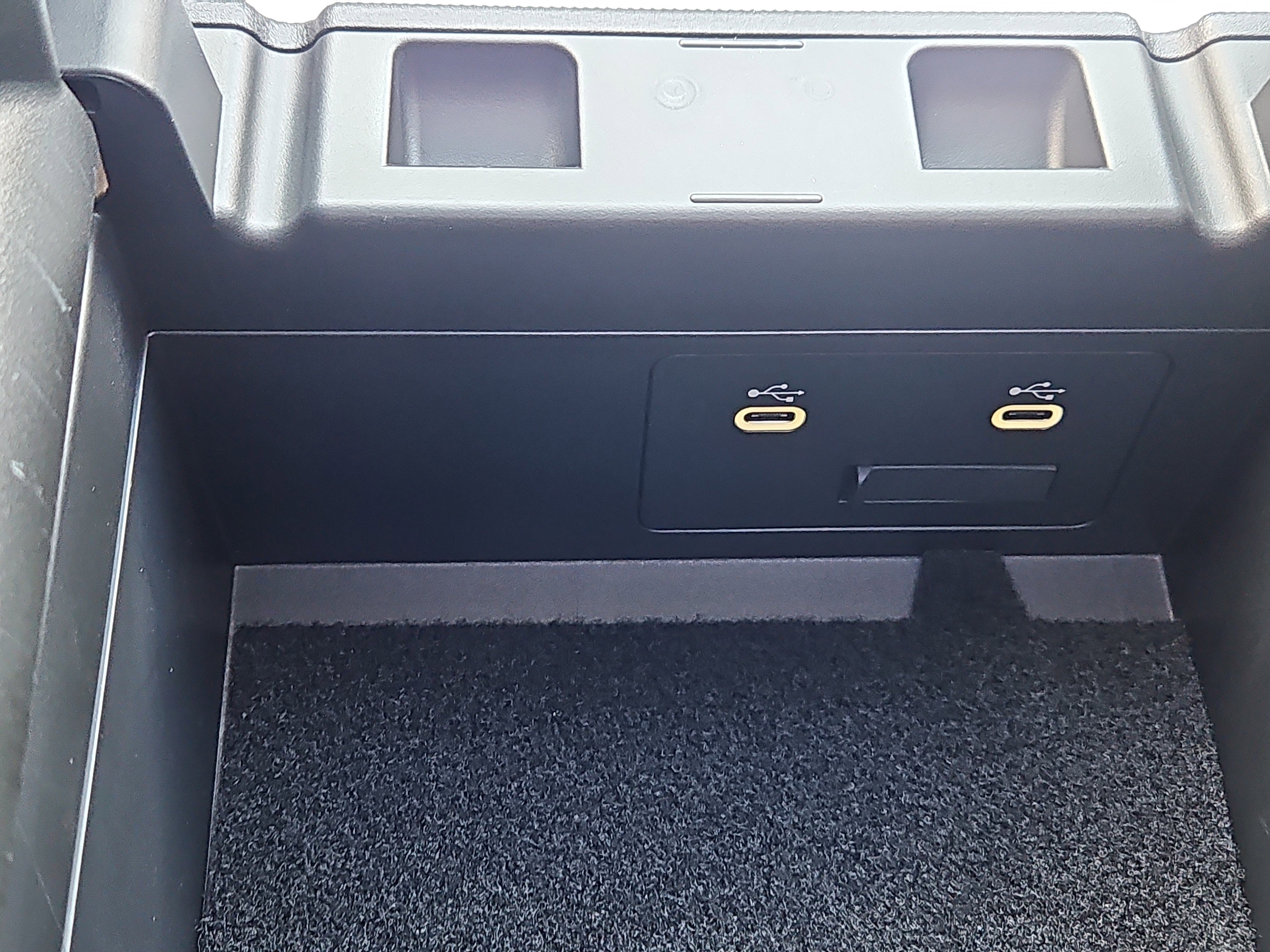 Certified 2025 MAZDA CX-70 3.3 Turbo w/ Premium Package image 10