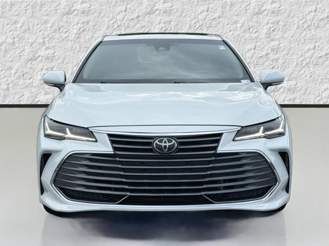 Used 2019 Toyota Avalon Limited FWD image 8