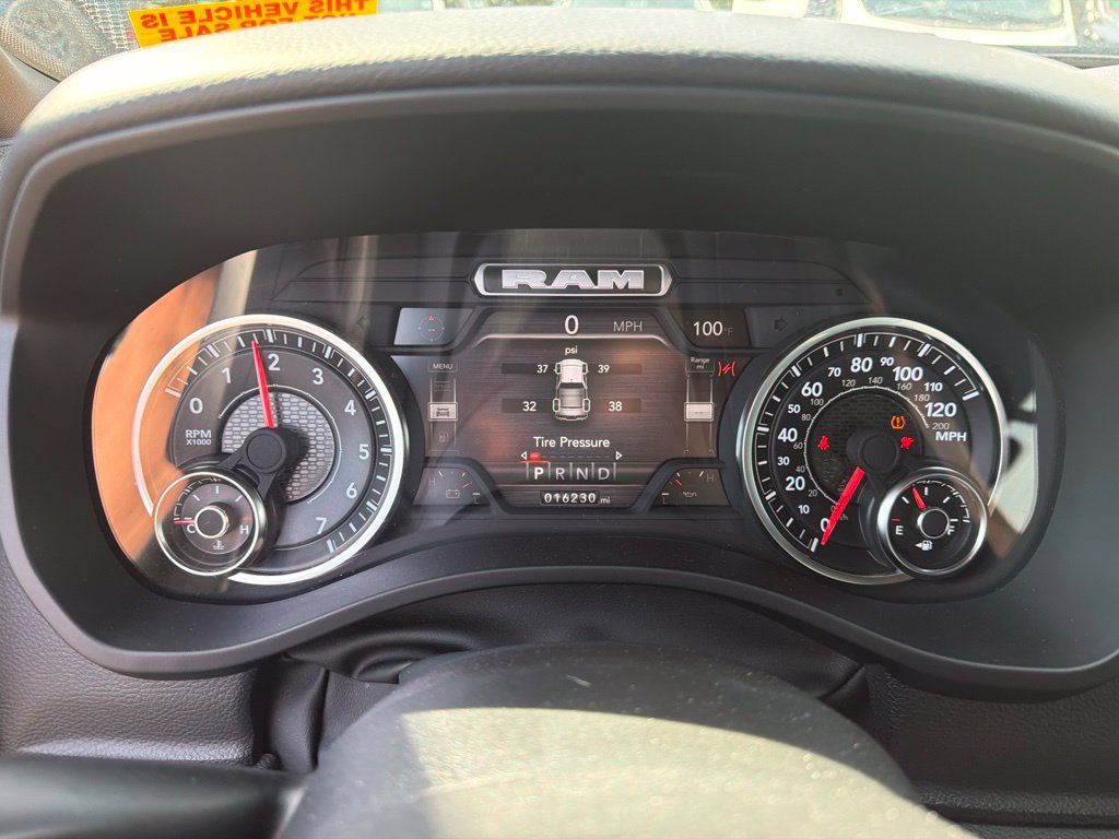 Used 2023 RAM 1500 Big Horn AWD/4WD image 6
