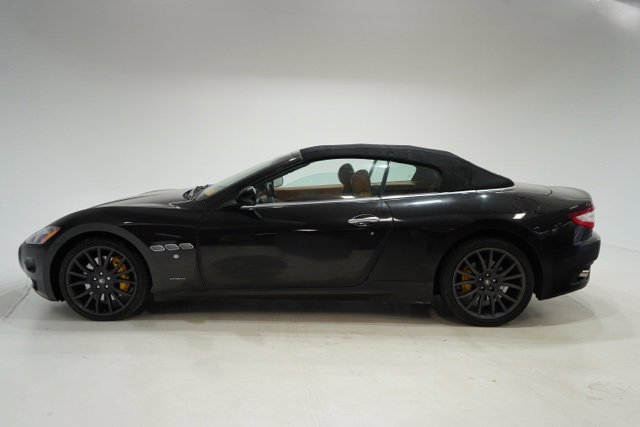 Used 2016 Maserati GranTurismo Convertible image 4