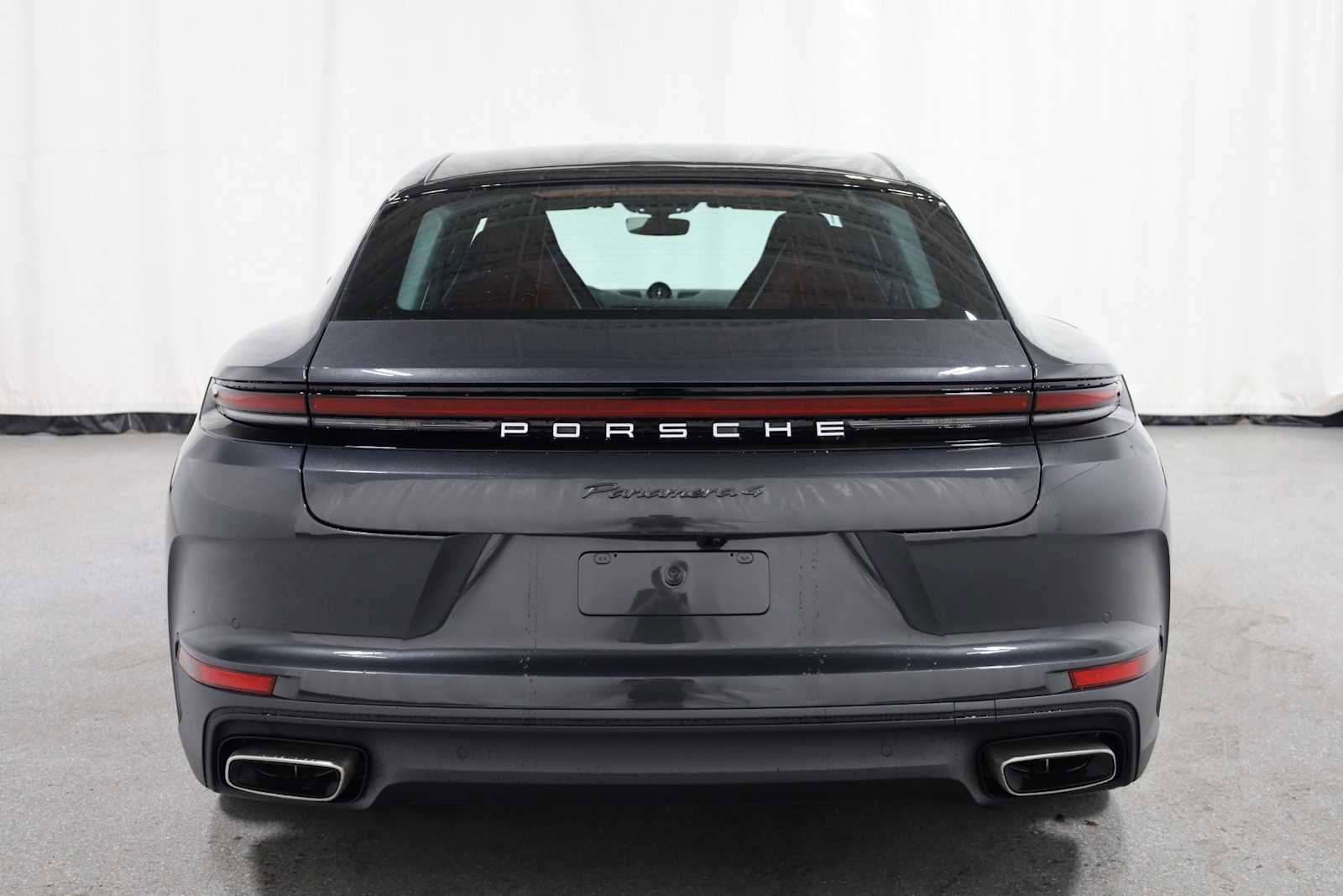 New 2025 Porsche Panamera 4 image 7