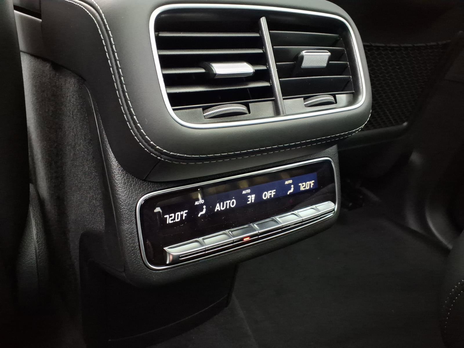 New 2026 Mercedes-Benz GLS 63 AMG 4MATIC image 7