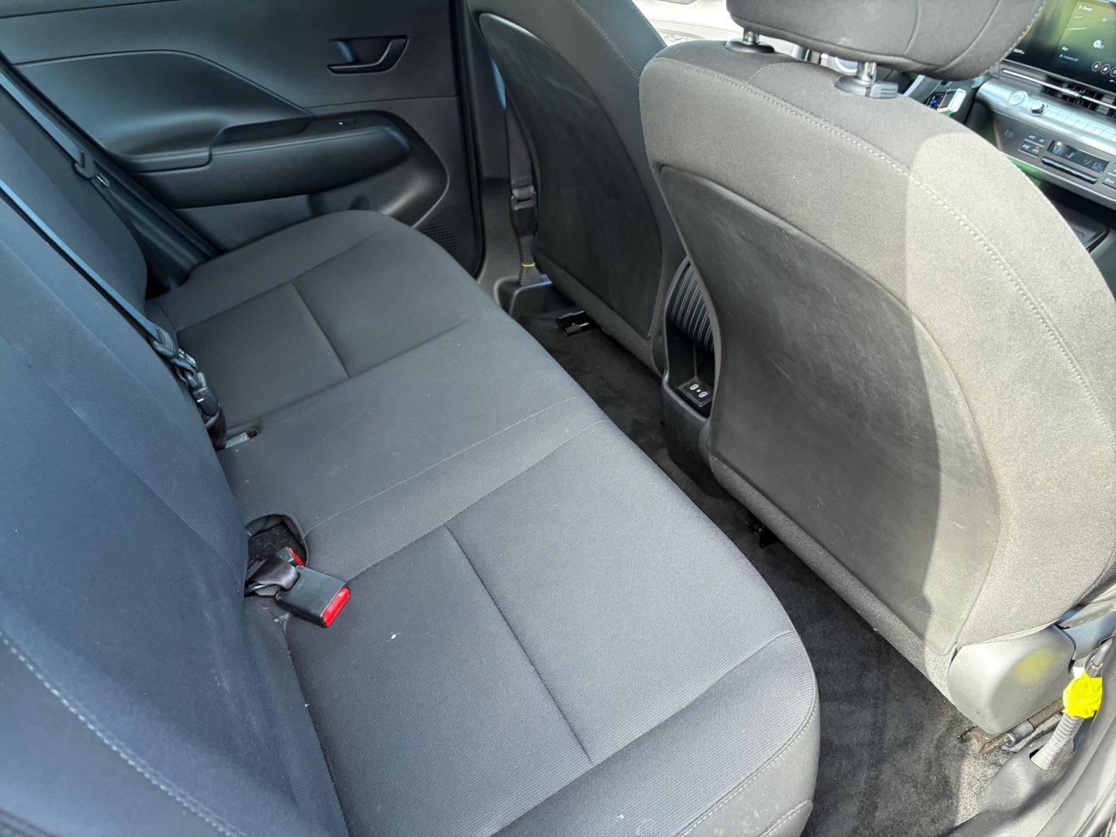Certified 2024 Hyundai Kona SE FWD image 18