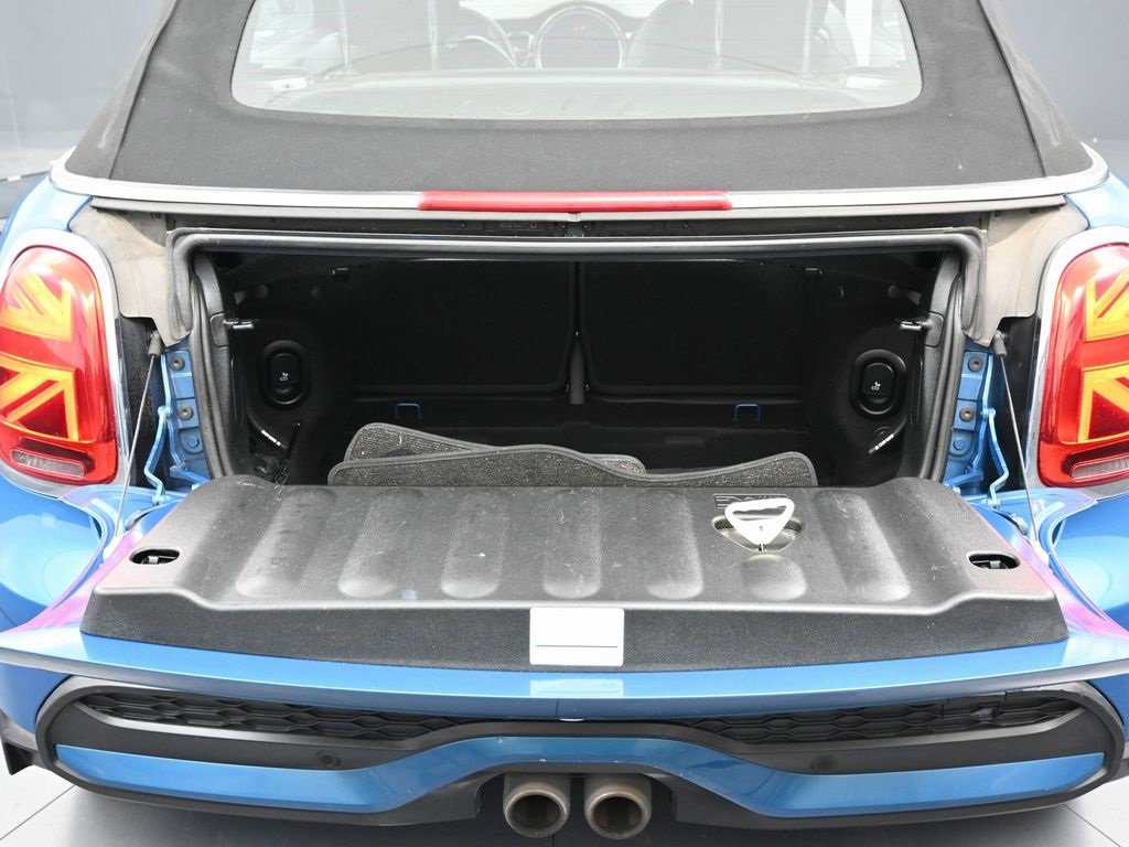 Used 2022 MINI Cooper S image 16