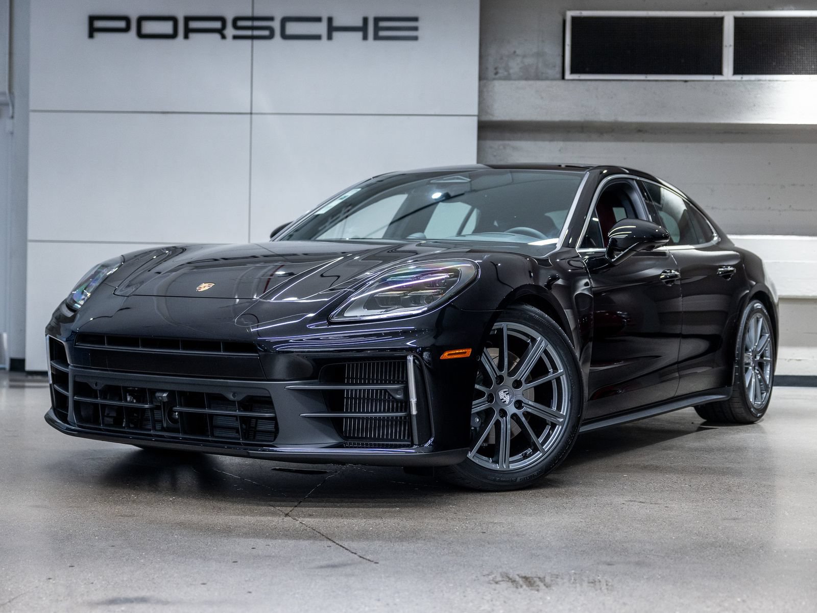 New 2026 Porsche Panamera 4 AWD/4WD image 1