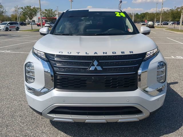 Used 2024 Mitsubishi Outlander SE image 9