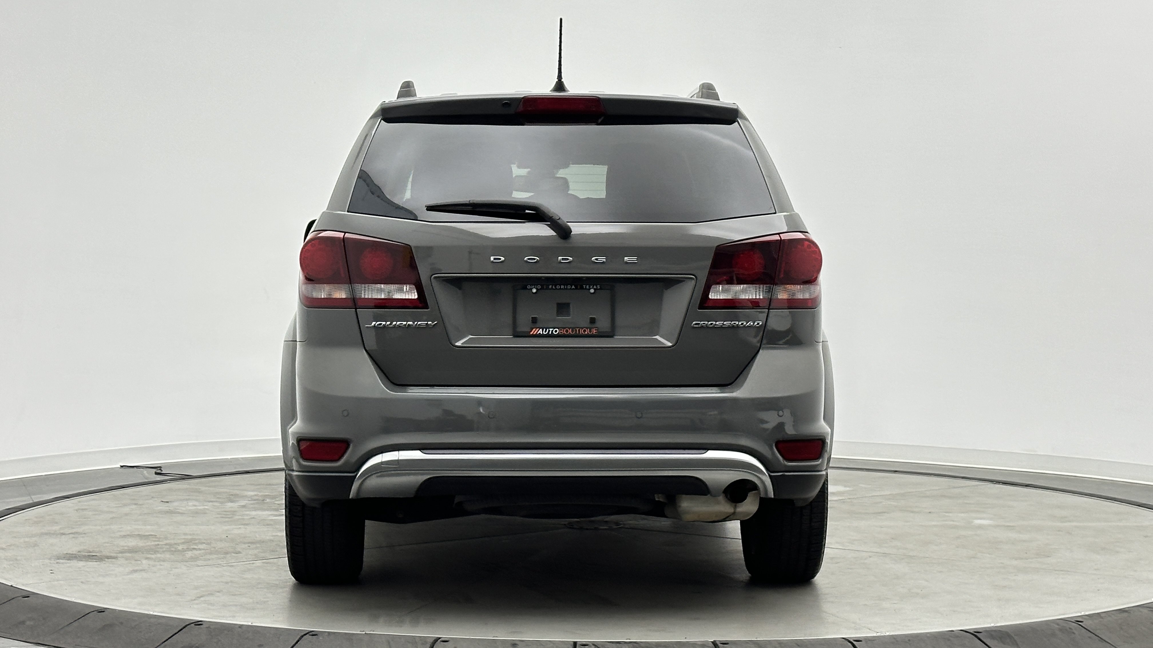 Used 2020 Dodge Journey Crossroad FWD image 5