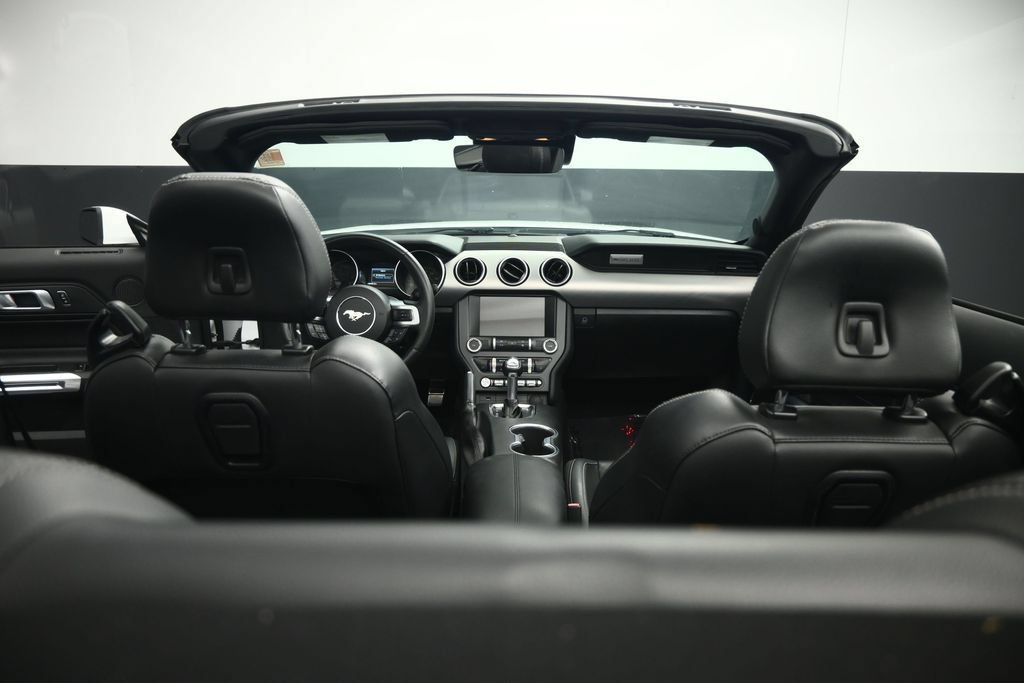 Used 2023 Ford Mustang Premium RWD image 5
