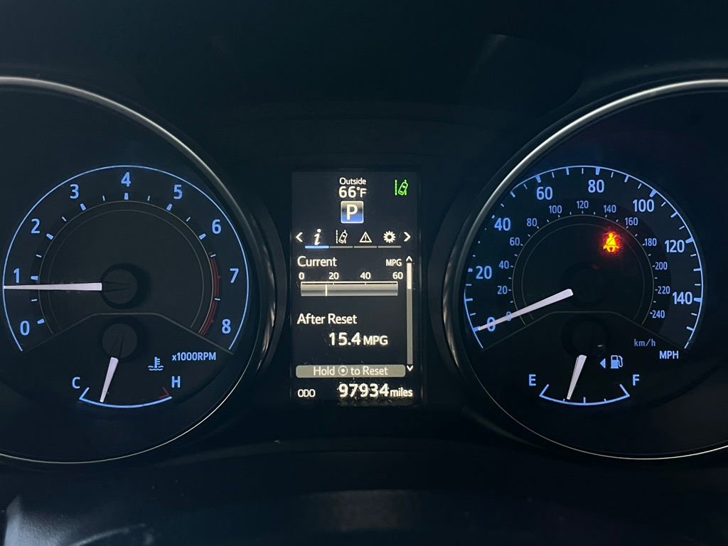Used 2018 Toyota Corolla iM w/ All-Weather Mat Package image 28