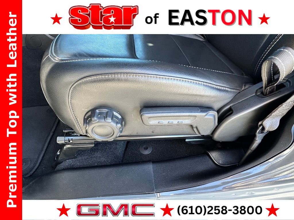 Used 2023 Jeep Wrangler Unlimited Sahara w/ Cold Weather Group image 18