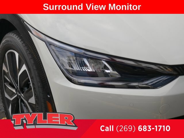 Used 2022 Kia EV6 Wind w/ Wind Technology Package AWD/4WD image 10