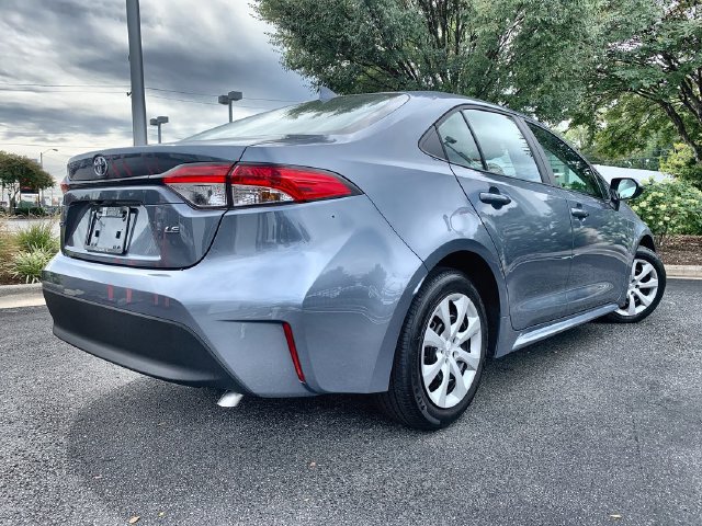 Used 2026 Toyota Corolla LE FWD image 8