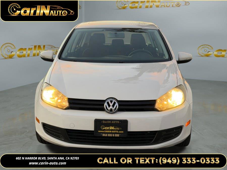 Used 2012 Volkswagen Golf 4-Door image 2