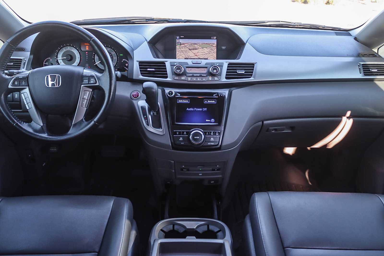 Used 2016 Honda Odyssey Touring image 11