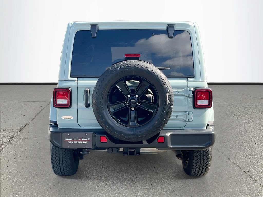 Used 2023 Jeep Wrangler Unlimited Sahara AWD/4WD image 6