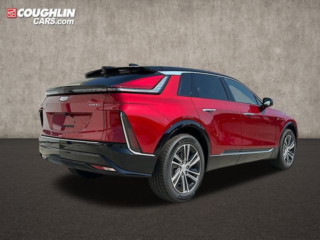 New 2025 Cadillac Lyriq Luxury video 2