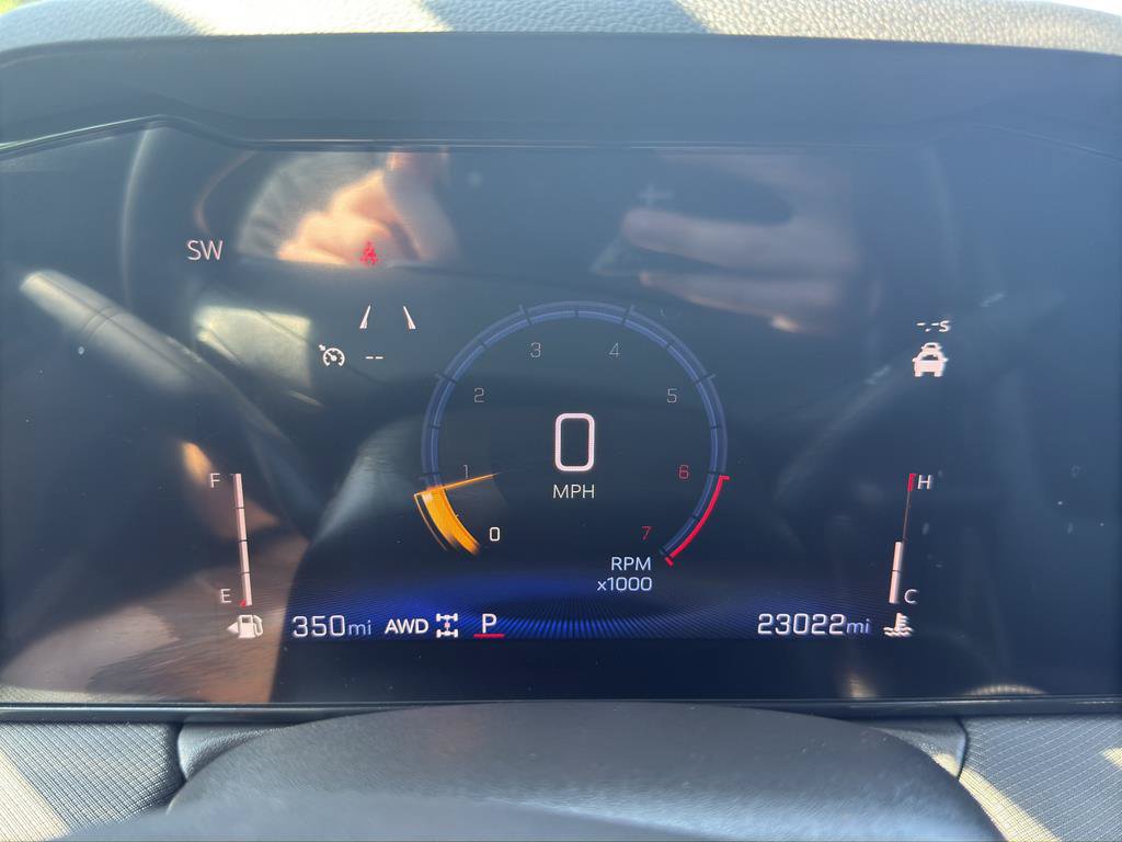 Used 2024 Chevrolet TrailBlazer LS w/ LS Convenience Package AWD/4WD image 9