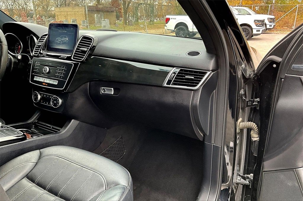 Used 2018 Mercedes-Benz GLE 350 4MATIC w/ Premium 2 Package image 15