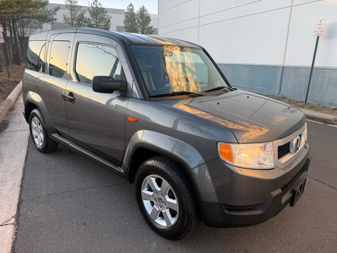 Used 2011 Honda Element EX image 13