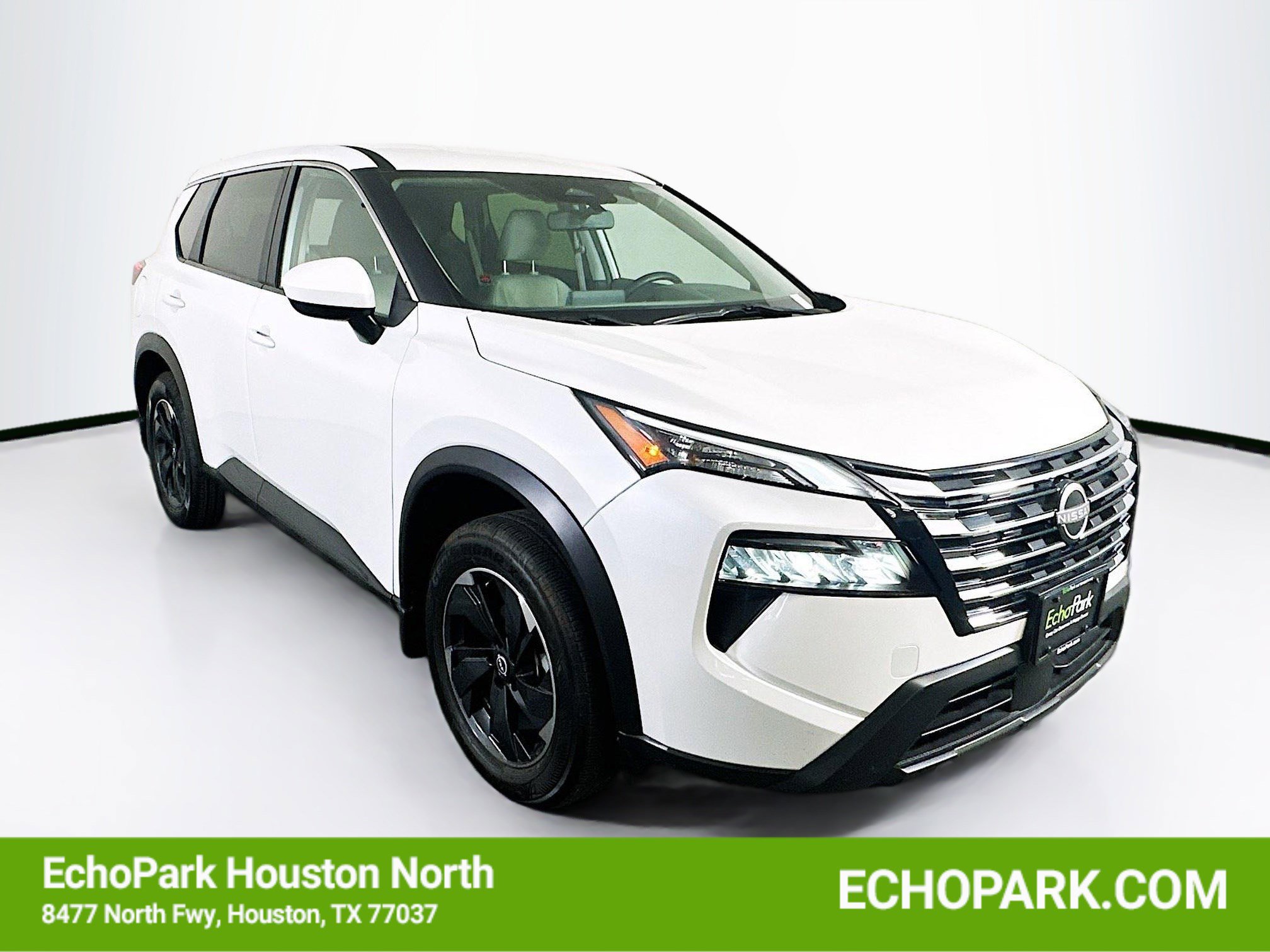 Used 2024 Nissan Rogue SV