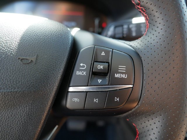 Used 2025 Ford Escape ST-Line Select AWD/4WD image 26