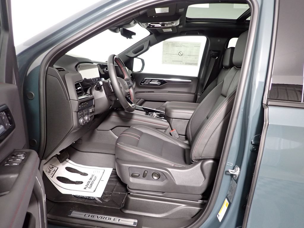 New 2026 Chevrolet Suburban RST w/ Advanced Technology Package AWD/4WD image 29