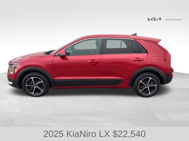 Used 2025 Kia Niro LX image 5