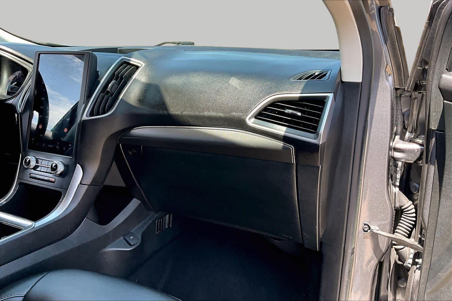 Used 2022 Ford Edge SEL AWD/4WD image 19