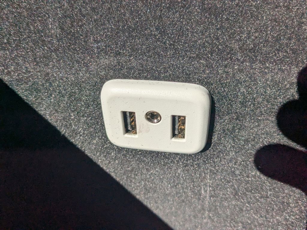 Used 2017 Cadillac XT5 Luxury w/ Advanced Security Package image 9