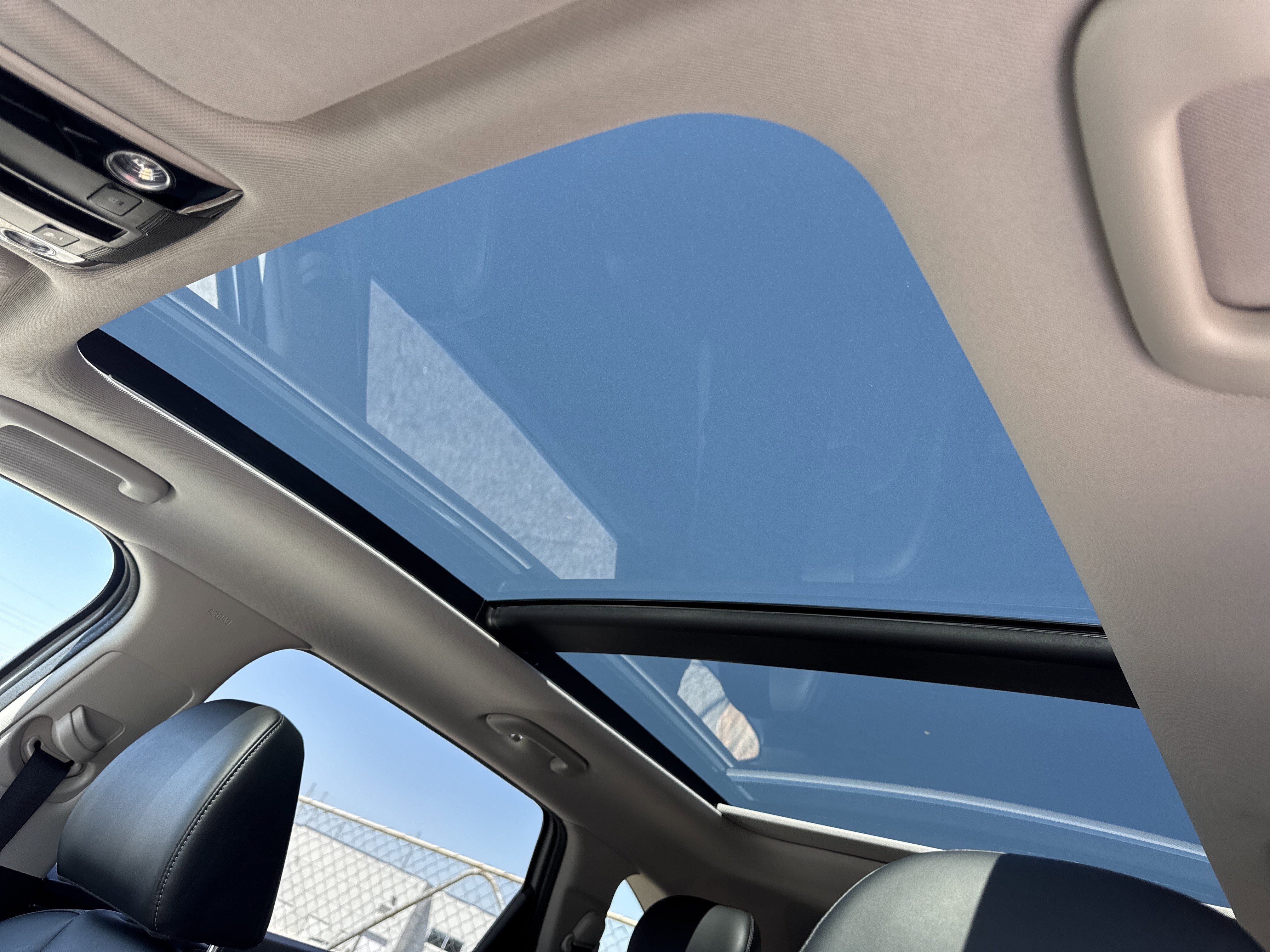Used 2025 Kia Sorento EX w/ Panoramic Sunroof Package image 32