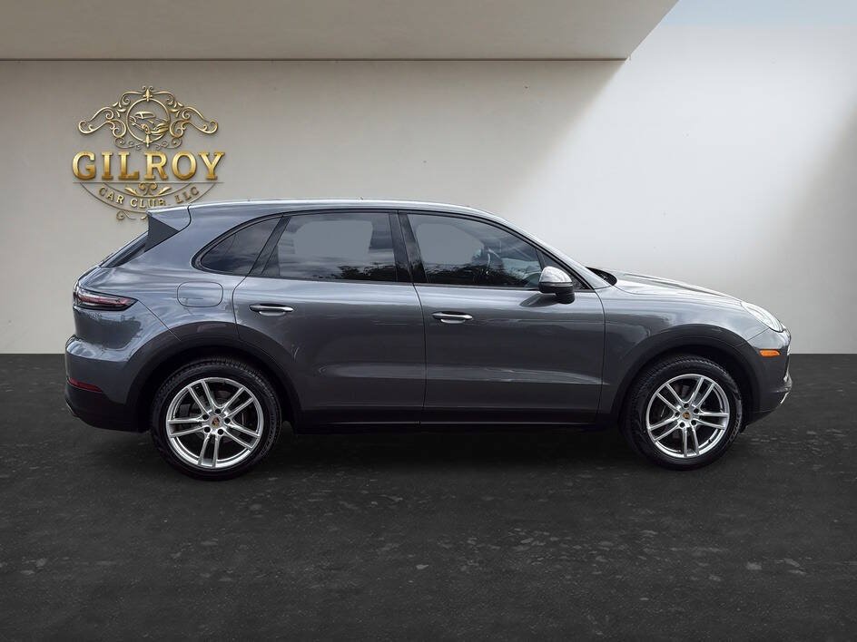 Used 2020 Porsche Cayenne w/ Premium Package AWD/4WD image 20
