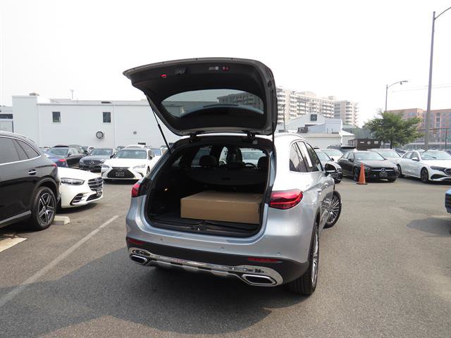 Used 2026 Mercedes-Benz GLC 300 4MATIC image 31