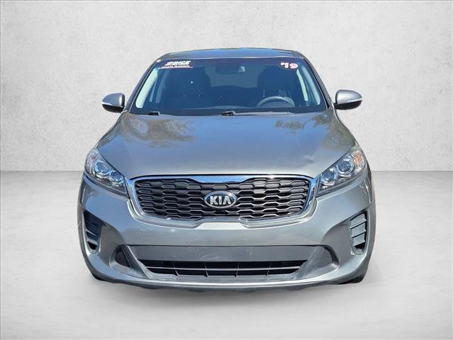 Used 2019 Kia Sorento L FWD image 2