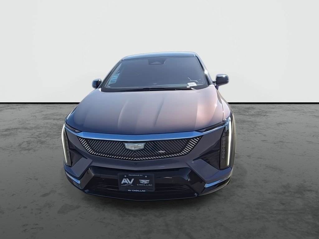 New 2026 Cadillac Optiq Luxury 1 image 3