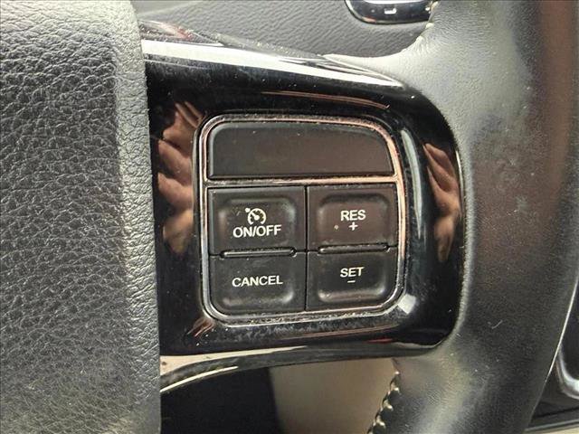 Used 2016 Dodge Grand Caravan SE FWD image 20
