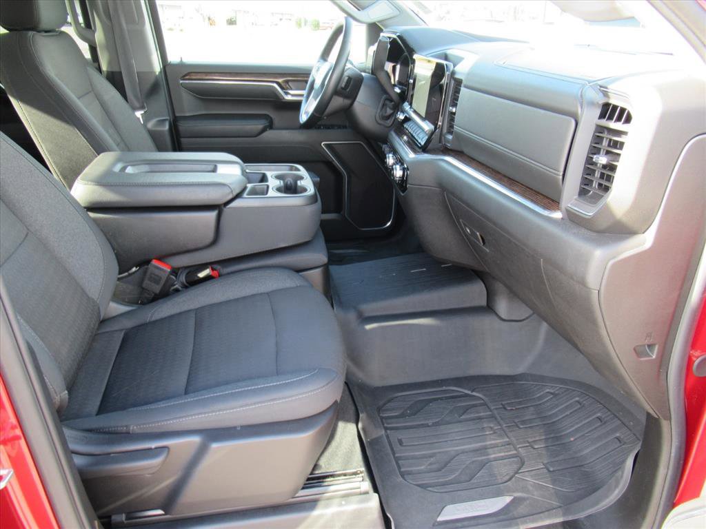 Used 2024 GMC Sierra 1500 Elevation image 9
