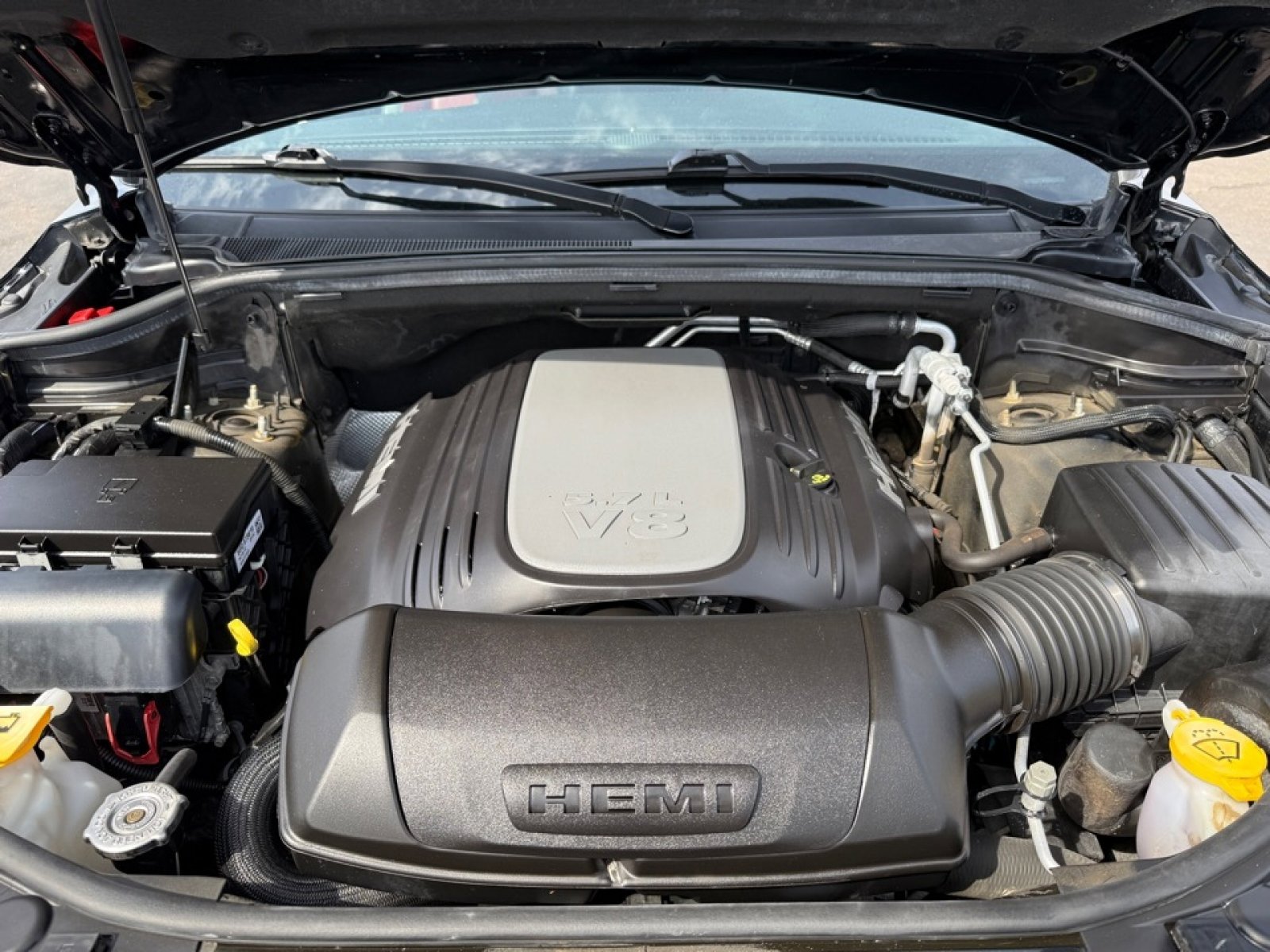 Used 2022 Dodge Durango R/T w/ Trailer Tow Group IV image 29